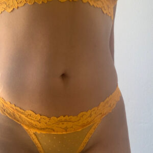 Conjunto amarillo